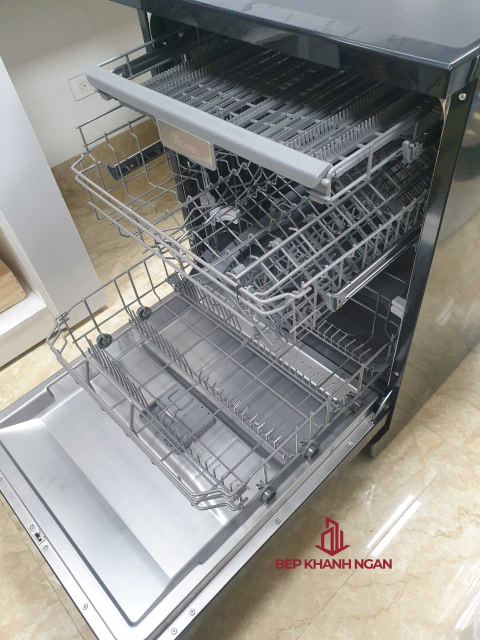Máy rửa bát 15 bộ TEXGIO TGD8615BE