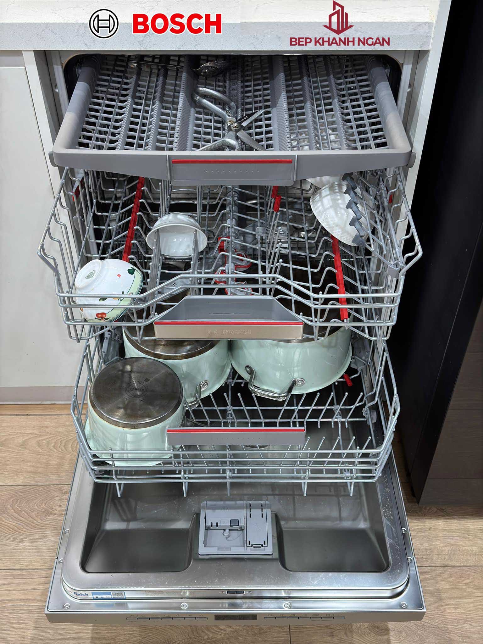 Máy rửa bát độc lập Bosch SMS6ECI11E Serie 6 tự động hé cửa