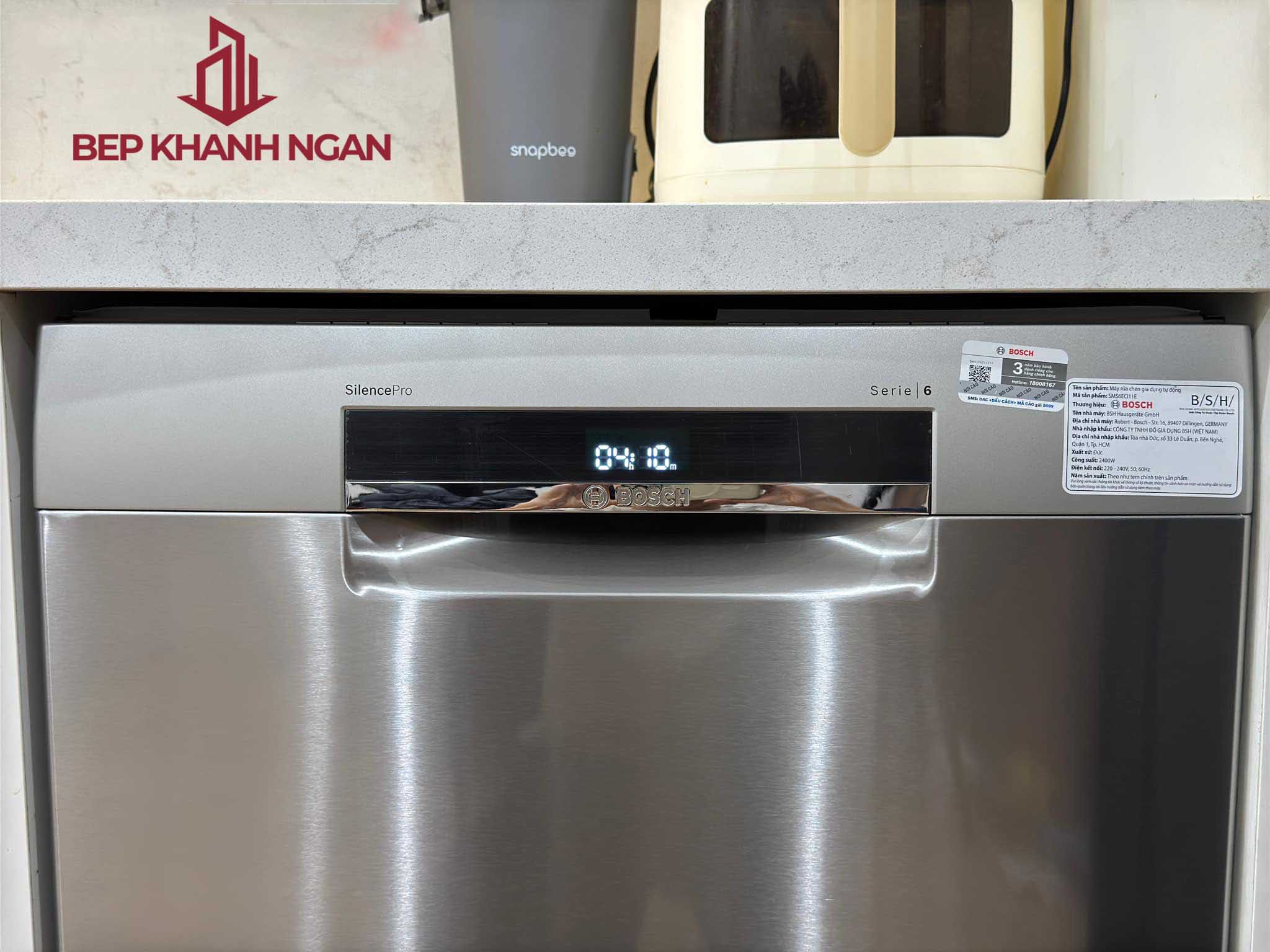 Máy rửa bát độc lập Bosch SMS6ECI11E Serie 6 tự động hé cửa