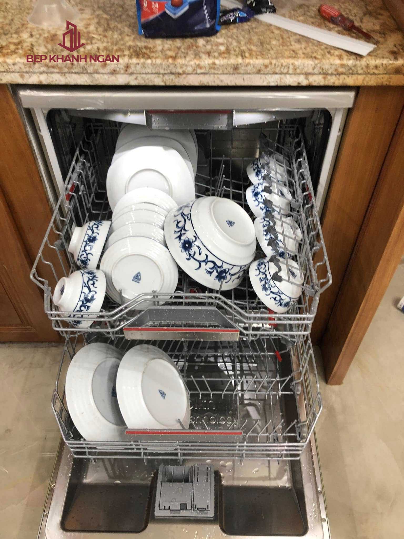 Máy rửa bát 14 bộ Bosch SMS6ZCI49E Serie 6