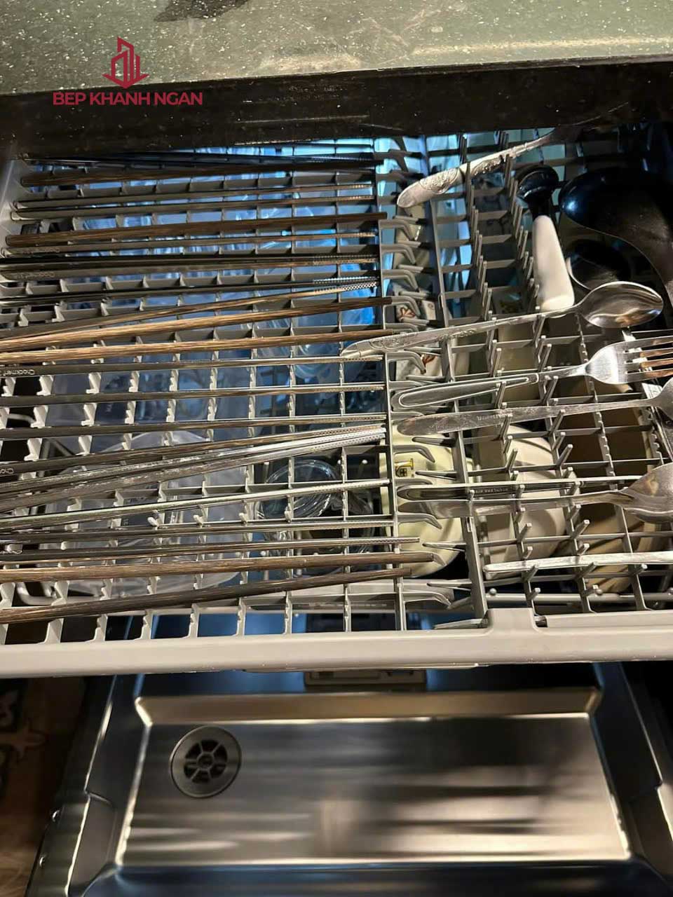 Máy rửa bát 14 bộ TEXGIO TGFPCM795B