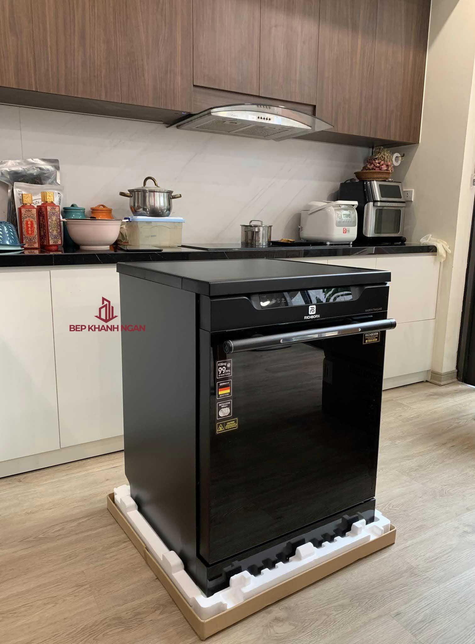 Máy rửa bát 16 bộ Richborn RDG6080SQB