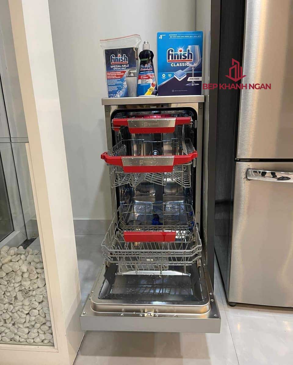 Máy rửa bát 10 bộ Richborn RDS4585EMS