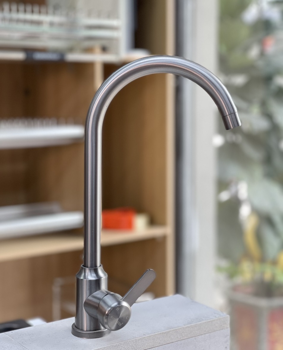 Vòi rửa bát nóng lạnh Roslerer RL-802