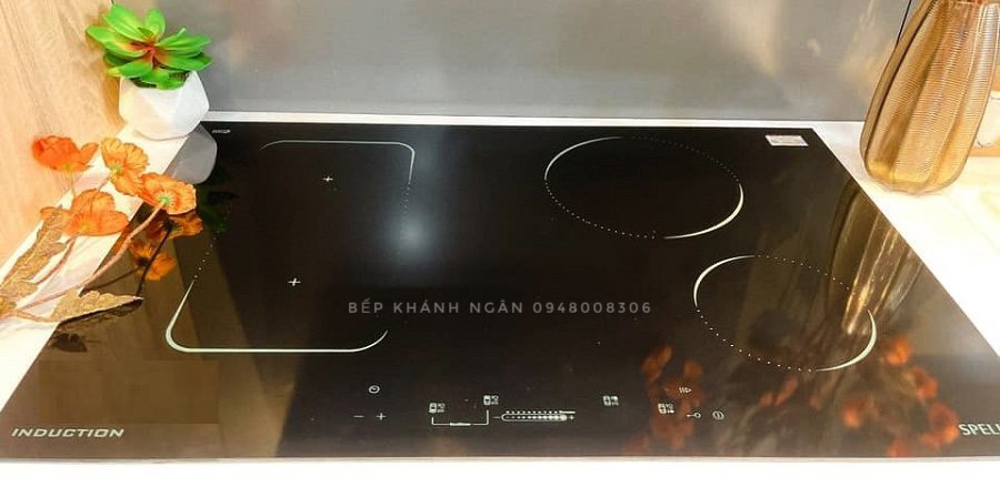 Bếp từ 4 vùng nấu Spelier  948S