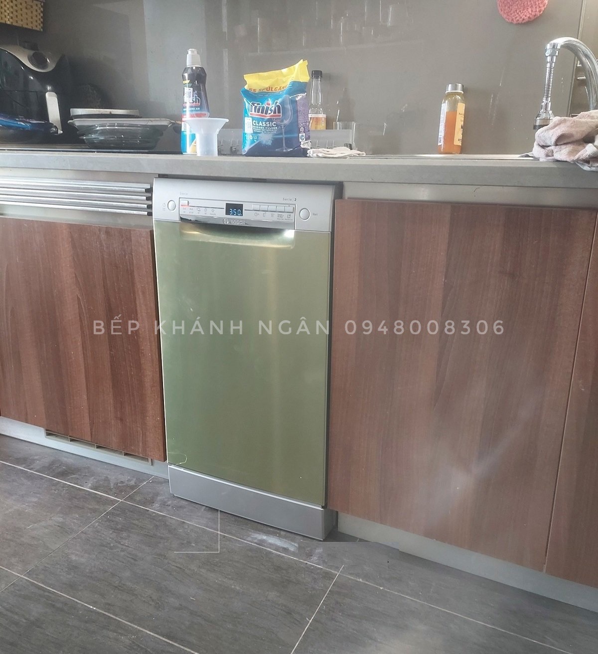 Máy rửa  bát độc lập 10 bộ Bosch SPS2HKI42E Series 2