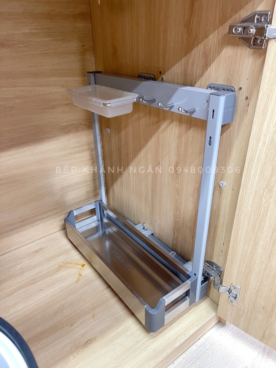 Kệ đựng hoá chất tẩy rửa Starkit Inox 304