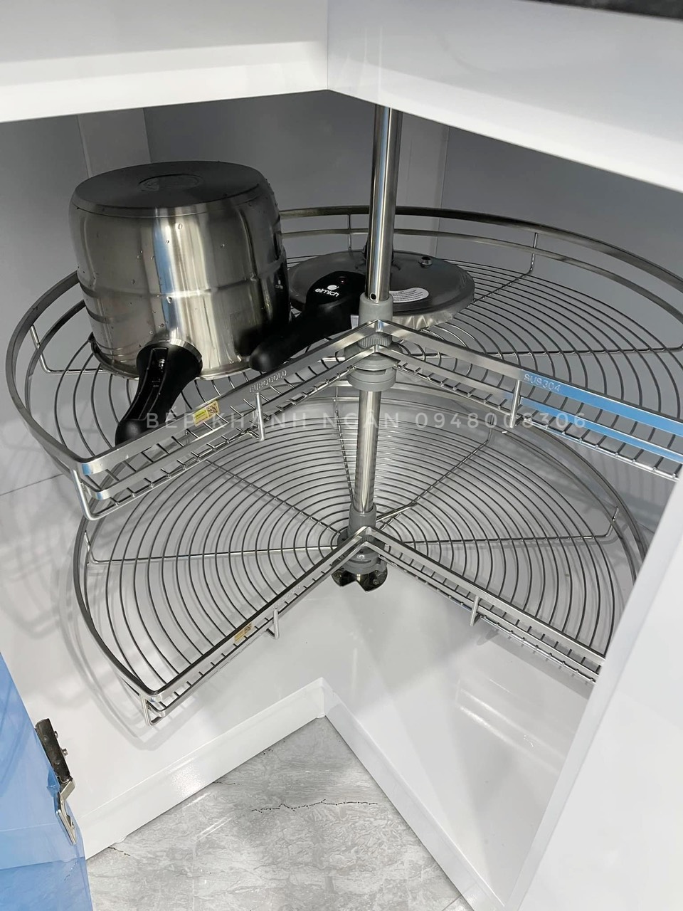 Mâm xoay góc tủ bếp Eurogold inox 304 nan mở 3/4 – 270º