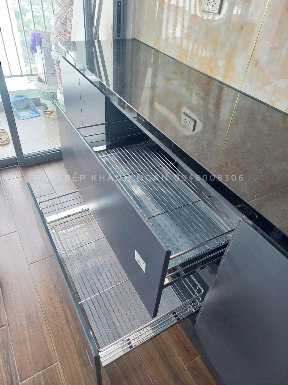 Giá xoong nồi tủ bếp dưới Eurogold Inox 304 nan dẹt