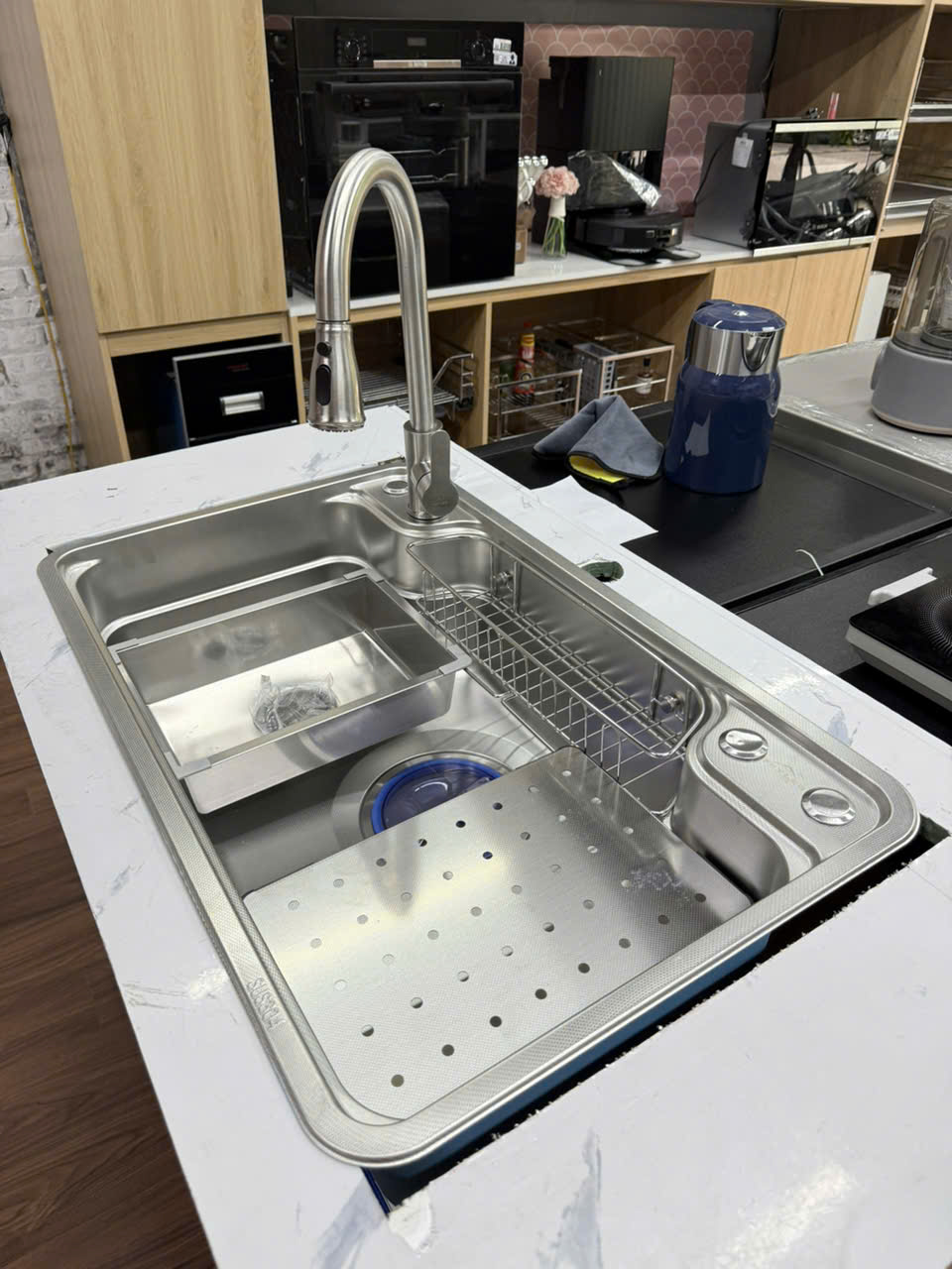 Chậu rửa bát 1 hố Skyler 7848 inox 304