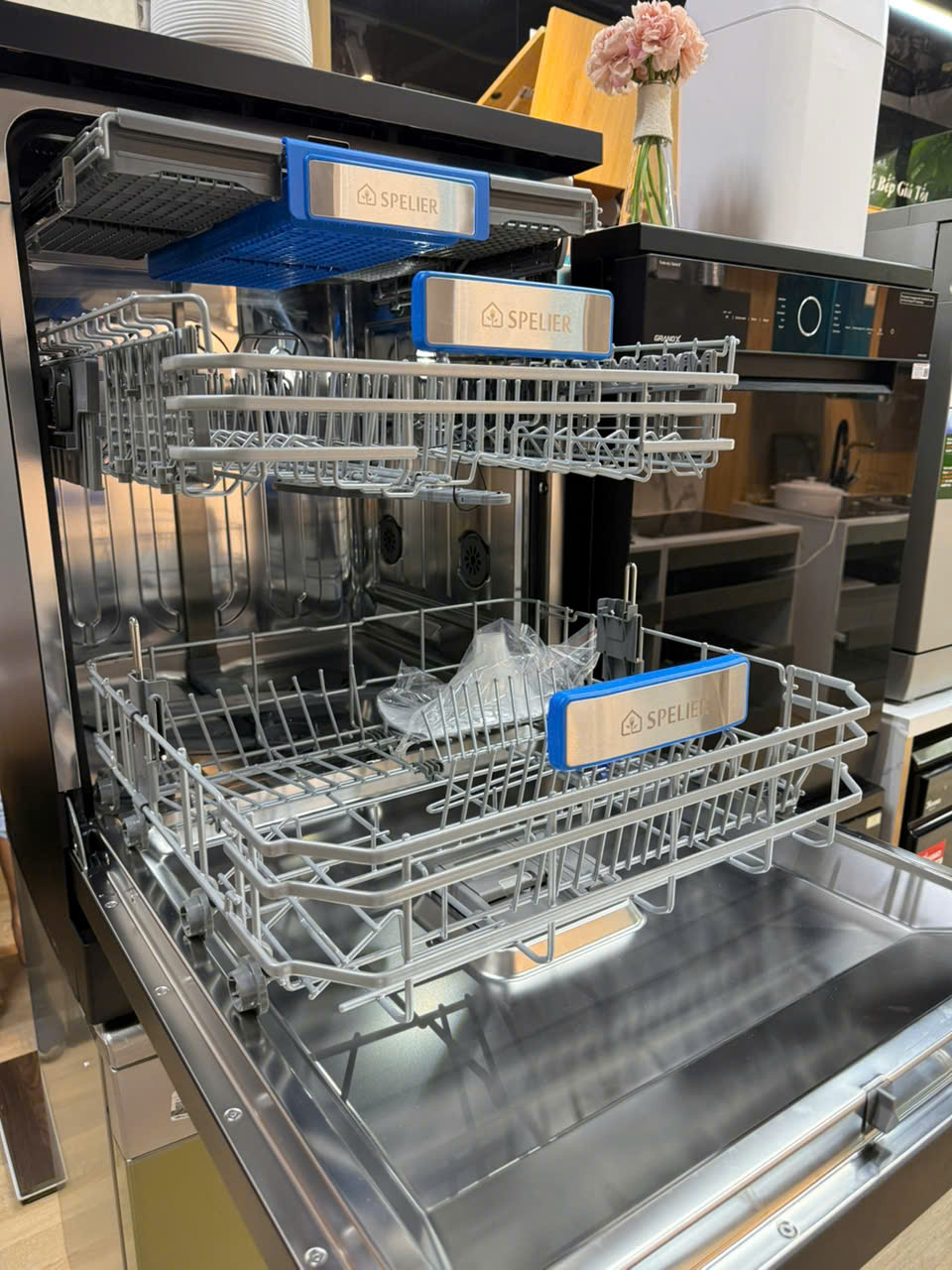 Máy rửa bát Spelier SP 16DWKT/B/S