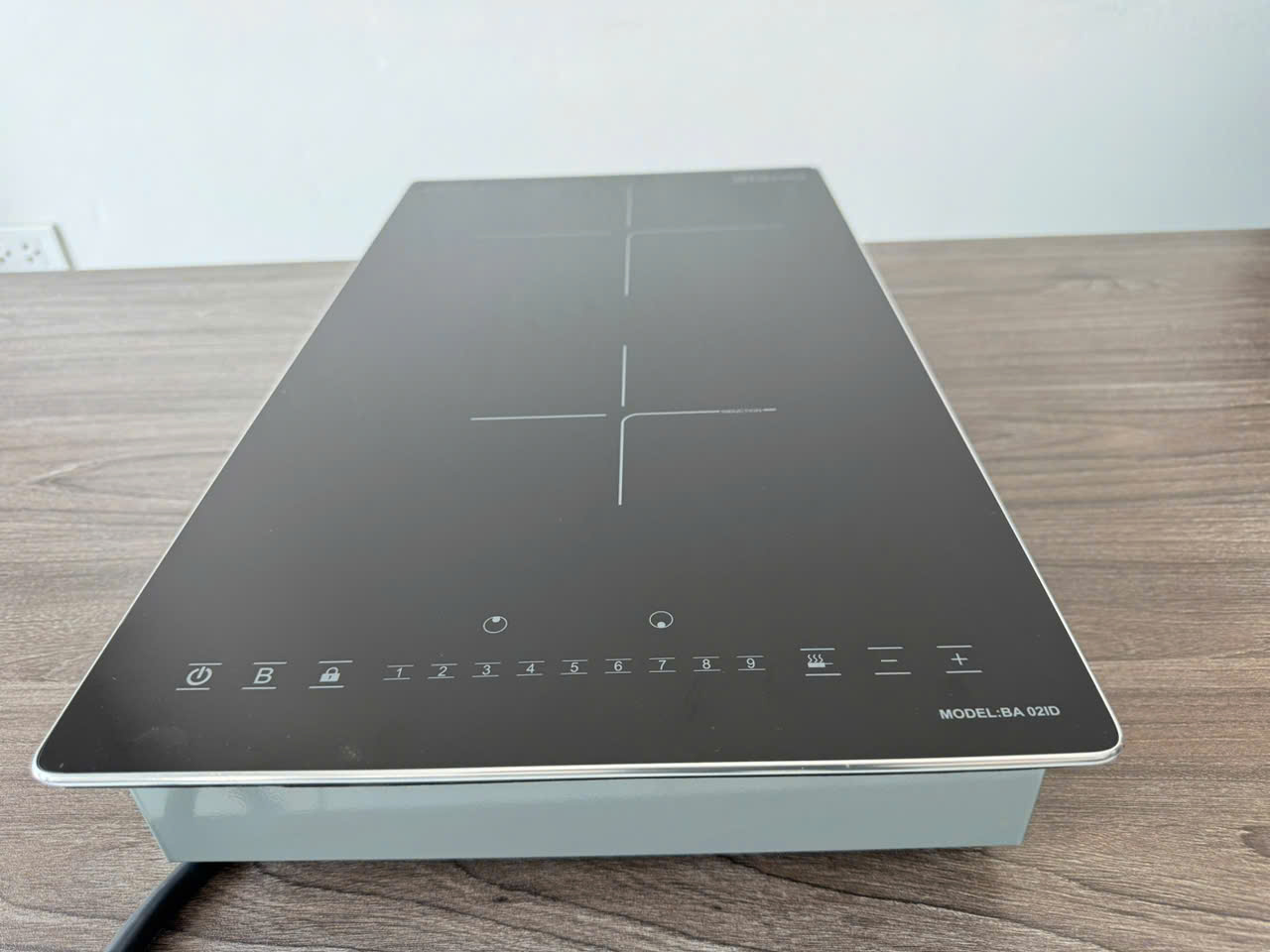 Bếp Từ Domino BLANC BA02ID