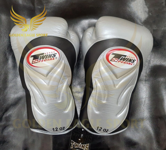 GĂNG TAY BOXING TWINS EXTRA DESIGN BGVL6 – ĐEN BẠC