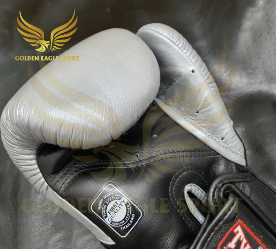 GĂNG TAY BOXING TWINS EXTRA DESIGN BGVL6 – ĐEN BẠC