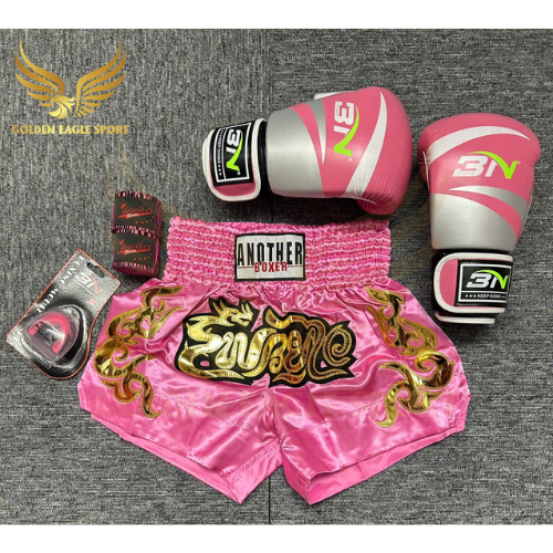 COMBO TẬP BOXING CƠ BẢN GĂNG BOXING + BĂNG ĐA + QUẦN MUAY + TẤT BẢO VỆ - Hồng