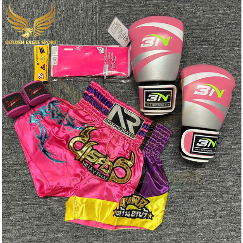 COMBO TẬP BOXING CƠ BẢN GĂNG BOXING + BĂNG ĐA + QUẦN MUAY + TẤT BẢO VỆ - Hồng