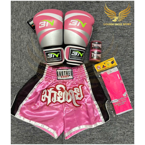 COMBO TẬP BOXING CƠ BẢN GĂNG BOXING + BĂNG ĐA + QUẦN MUAY + TẤT BẢO VỆ - Hồng