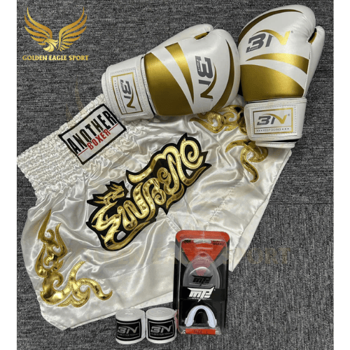 COMBO TẬP BOXING CƠ BẢN GĂNG BOXING + BĂNG ĐA + QUẦN MUAY + TẤT BẢO VỆ - TRẮNG