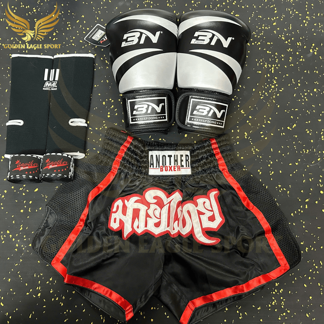 COMBO TẬP BOXING CƠ BẢN GĂNG BOXING + BĂNG ĐA + QUẦN MUAY + TẤT BẢO VỆ - ĐEN