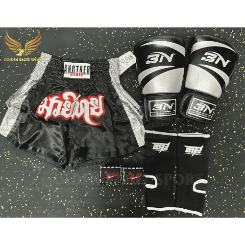 COMBO TẬP BOXING CƠ BẢN GĂNG BOXING + BĂNG ĐA + QUẦN MUAY + TẤT BẢO VỆ - ĐEN