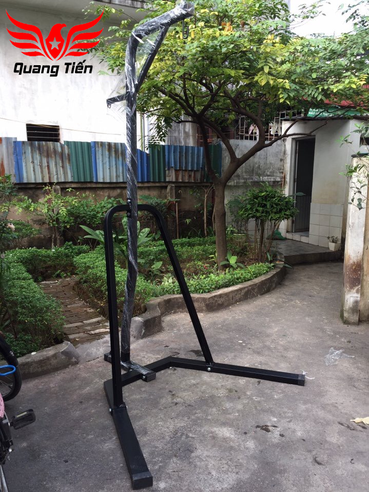 Khung treo bao cát đấm lắp ráp QT989