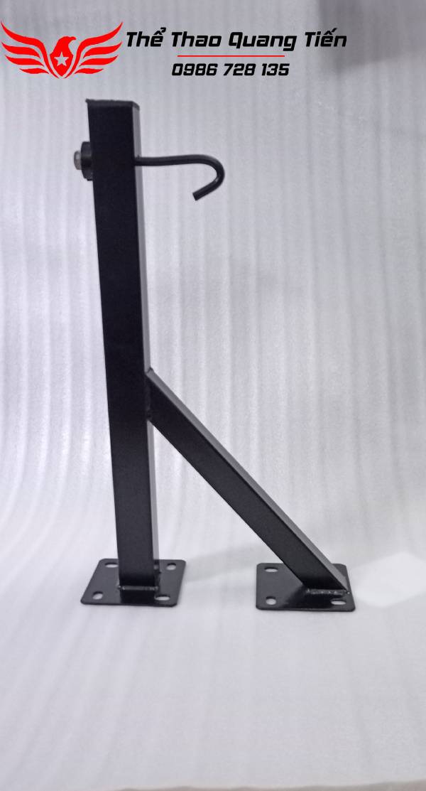 Giá treo bao cát 8 lỗ sắt siêu chắc kèm vòng bi sơn tĩnh điện QT210