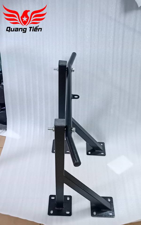 Giá treo bao cát kèm xà đơn 16 lở sắt siêu chắc sơn tĩnh điện QT211