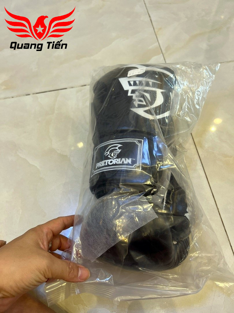 Găng tay boxing võ thuật Pretorian đen chính hãng