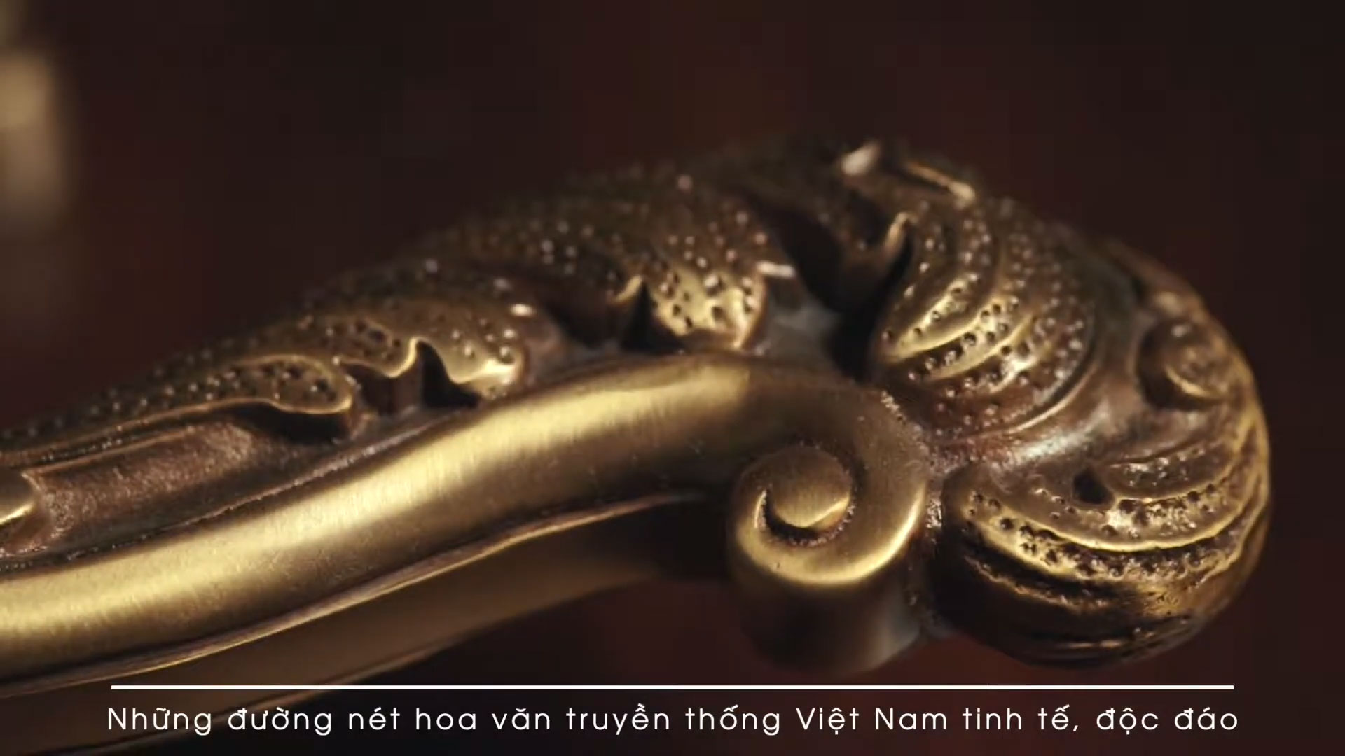 SỰ KHÁC BIỆT VƯỢT TRỘI - KHÓA DO NGƯỜI VIỆT SẢN XUẤT