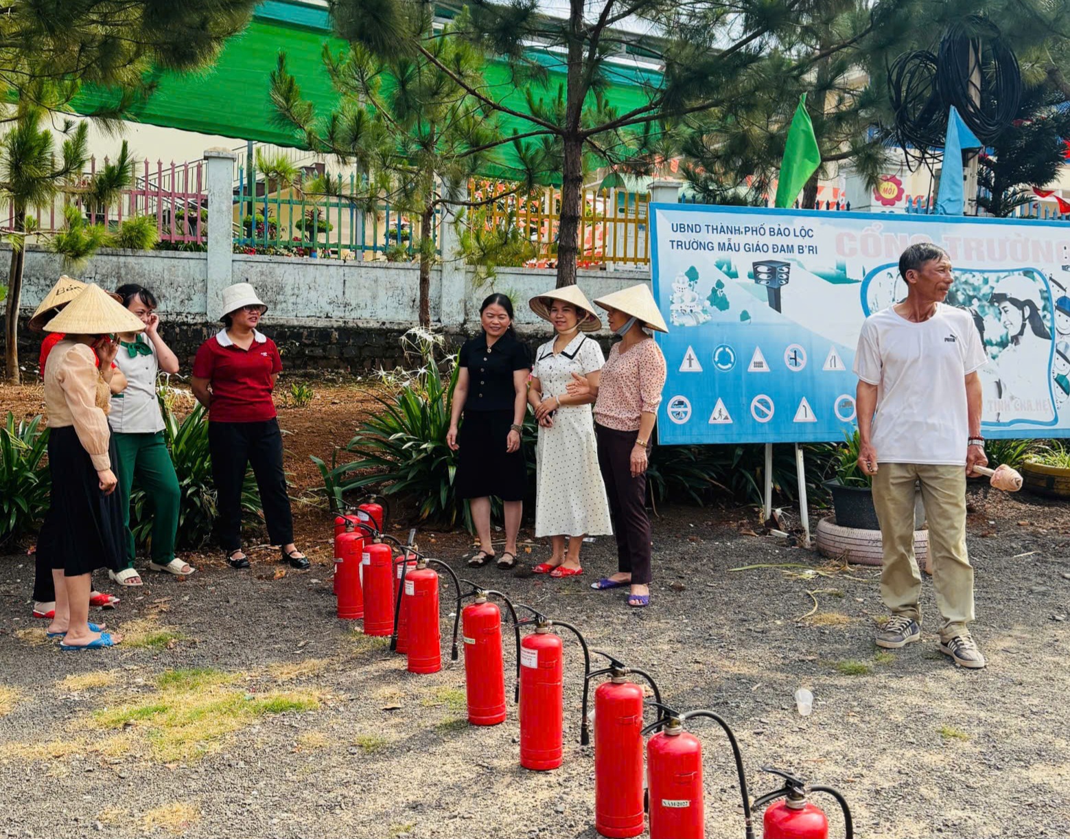 TẬP HUẤN PHÒNG CHÁY CHỮA CHÁY