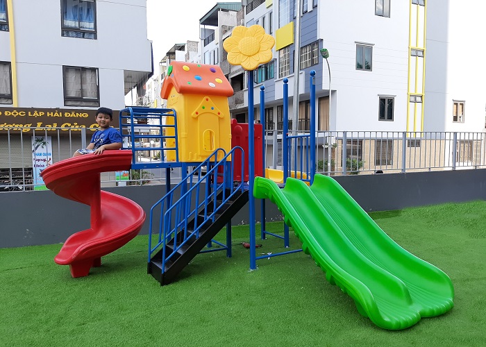 Cầu trượt chủ đề nấm