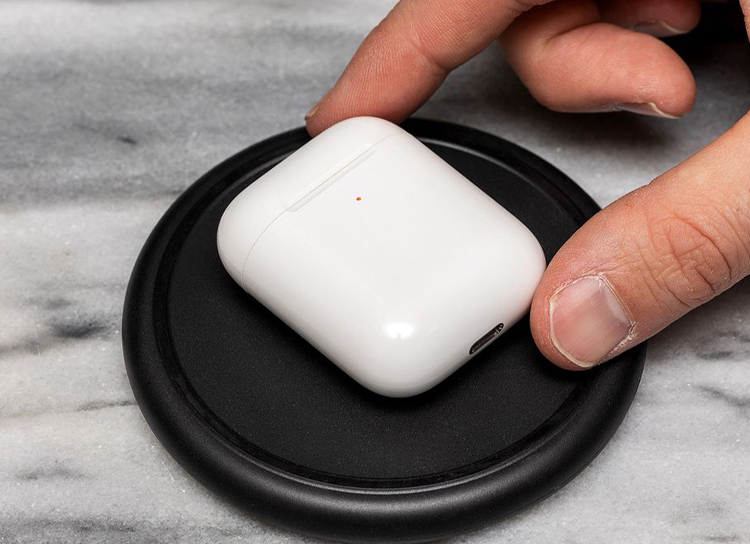 Sạc tai nghe AirPods hộp sạc không dây