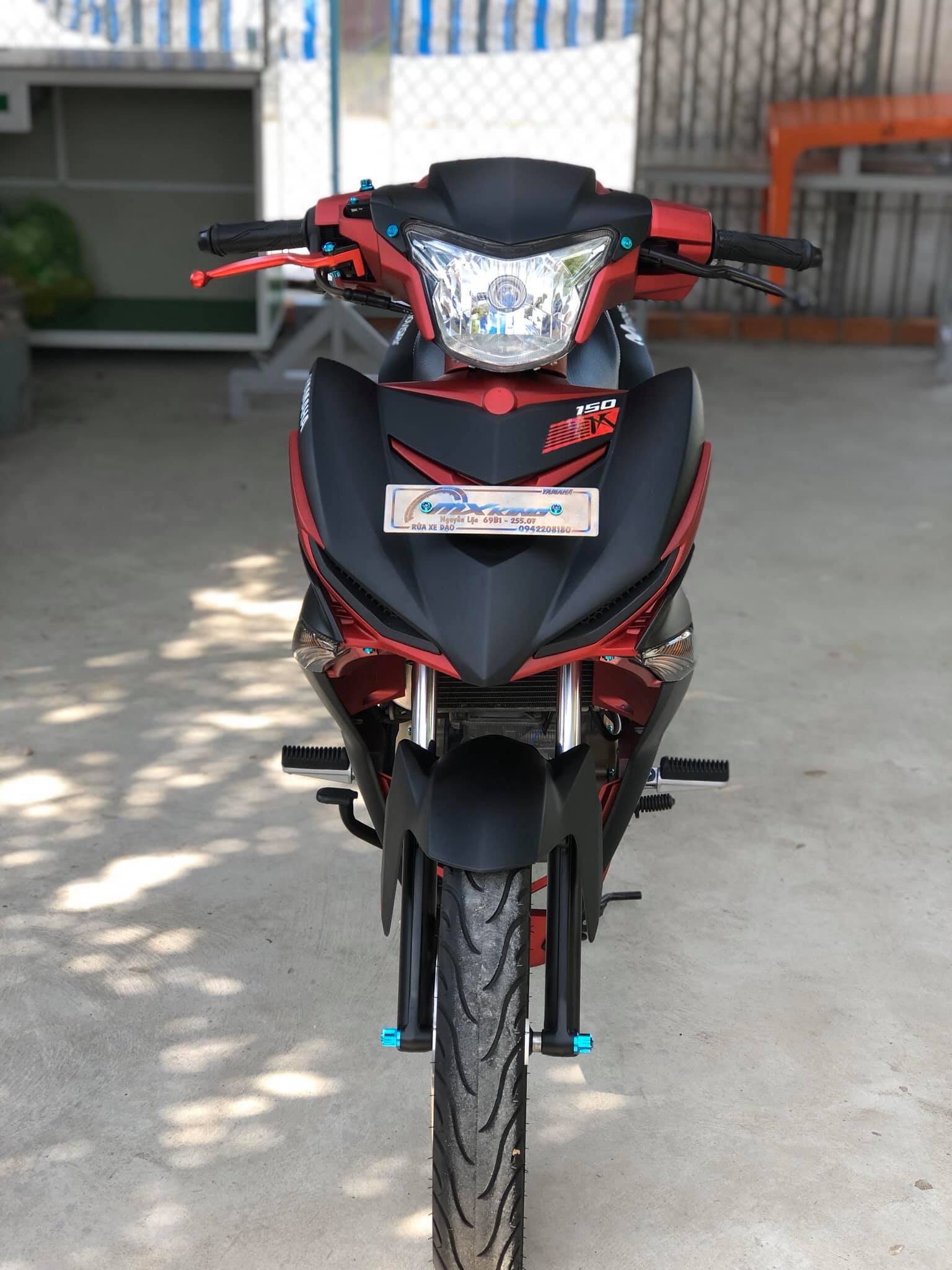 COMBO Sơn SAMURAI màu đen nhám 109A  gồm 3 chai đủ quy trình độ bền cao (Lót - Màu 109A - Bóng mờ 128A))