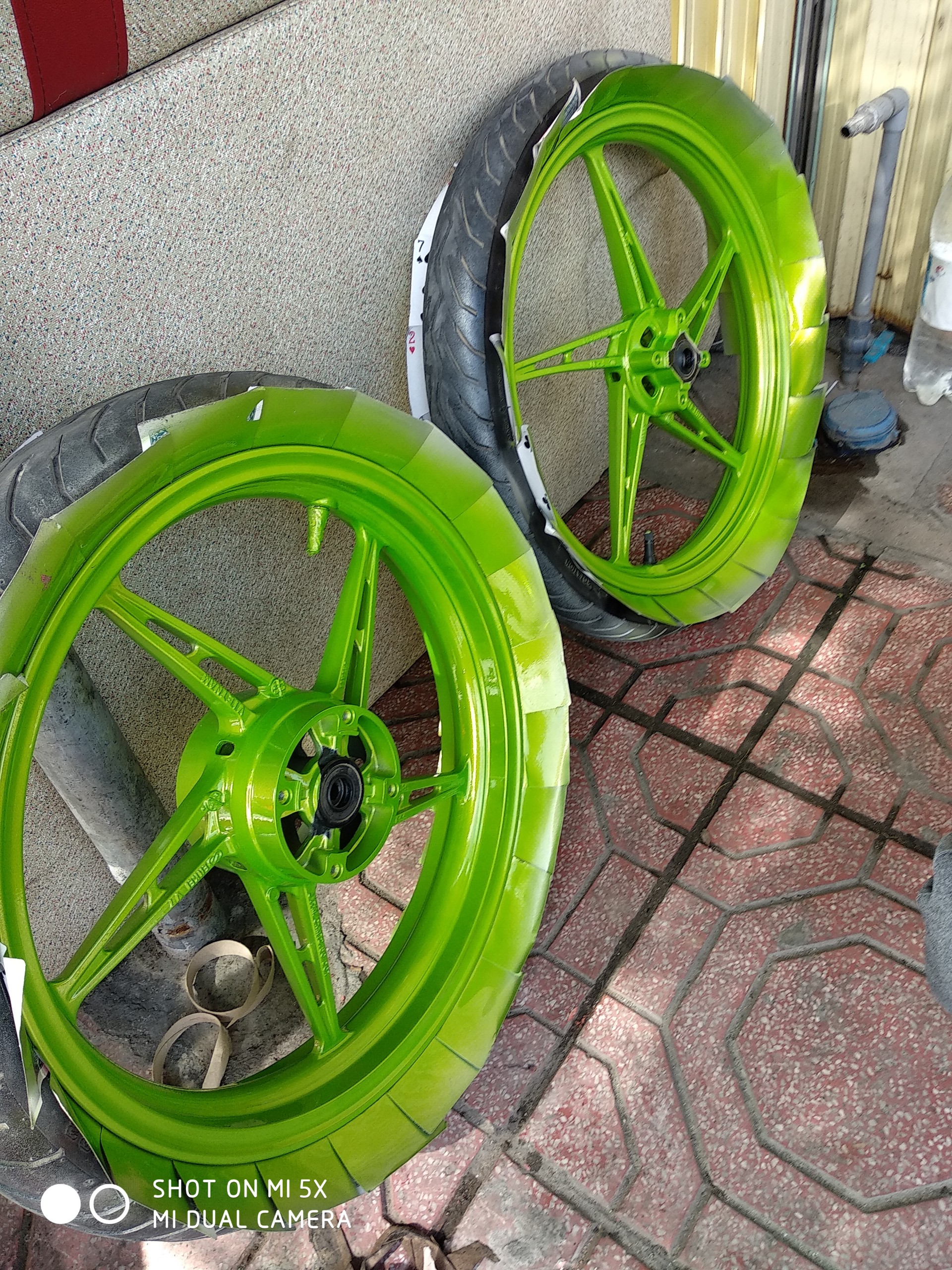 Sơn xịt Samurai Kurobushi - MÀU XANH LÁ Yamaha Y620 (400ml)