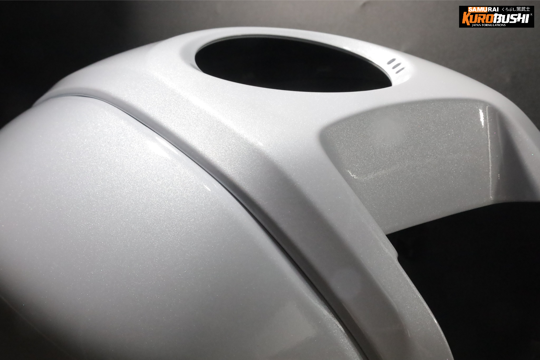 Sơn xịt Samurai Kurobushi -  MÀU TRẮNG NGỌC TRAI Honda H196 (400ml)