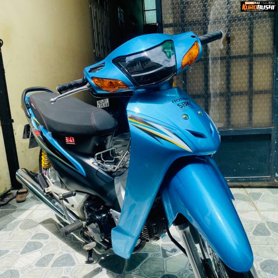 COMBO Sơn Samurai màu xanh Honda CTM 1103 gồm 4 chai đủ quy trình độ bền cao (Lót  – Nền 124 - Màu 1103 - Bóng )