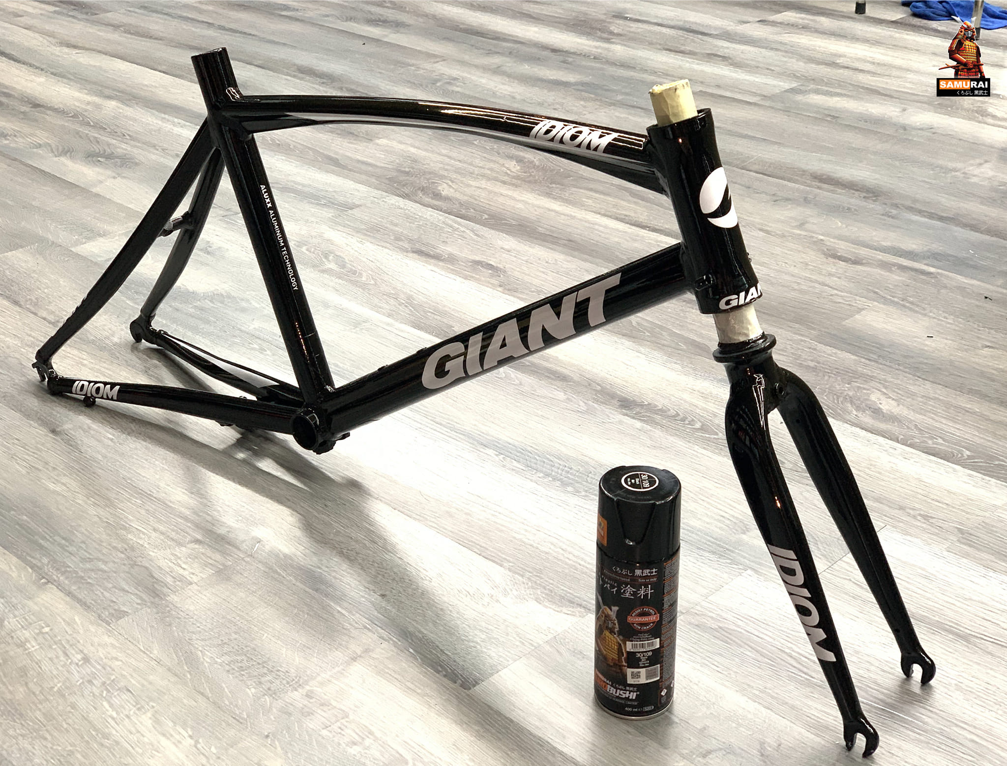 Sơn xịt Samurai Kurobushi -  MÀU HOLOGRAM 2KHLG ( 400 ml)