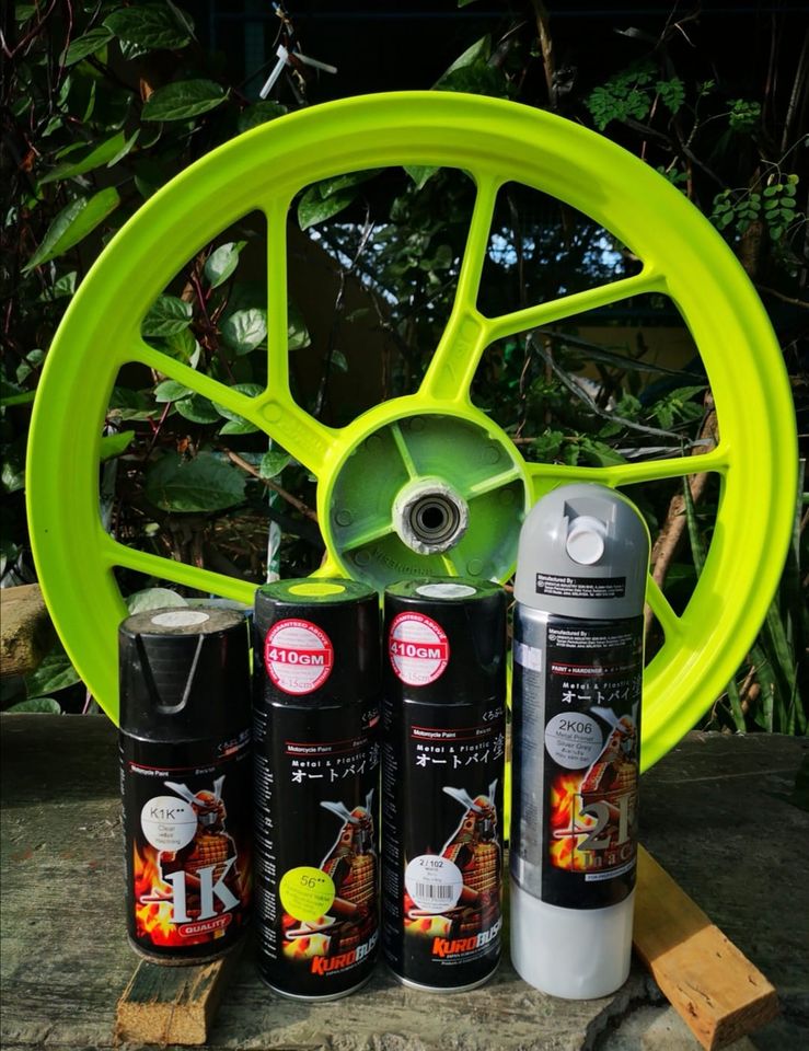 Sơn xịt Samurai Kurobushi - MÀU VÀNG HUỲNH QUANG 56 (400ml)