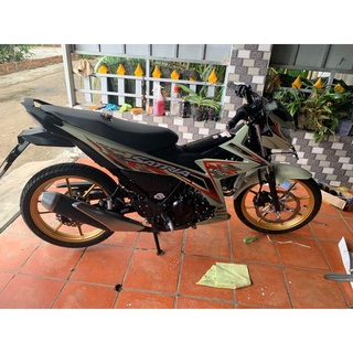 COMBO Sơn Samurai màu xám sáng 106 gồm 4 chai đủ quy trình độ bền cao (Lót  – Nền 102 - Màu 106 - Bóng )