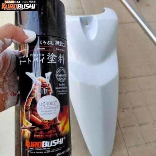 Sơn xịt Samurai Kurobushi - Màu nền huỳnh quang UC1002 ( 400 ml)