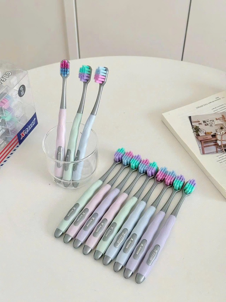 Hộp 12 bàn chải-R14.0706.25