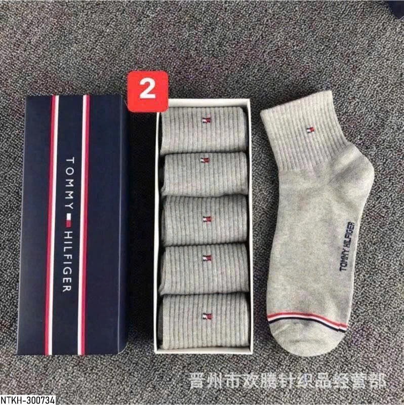 Tất Tomy-R32.0208.25