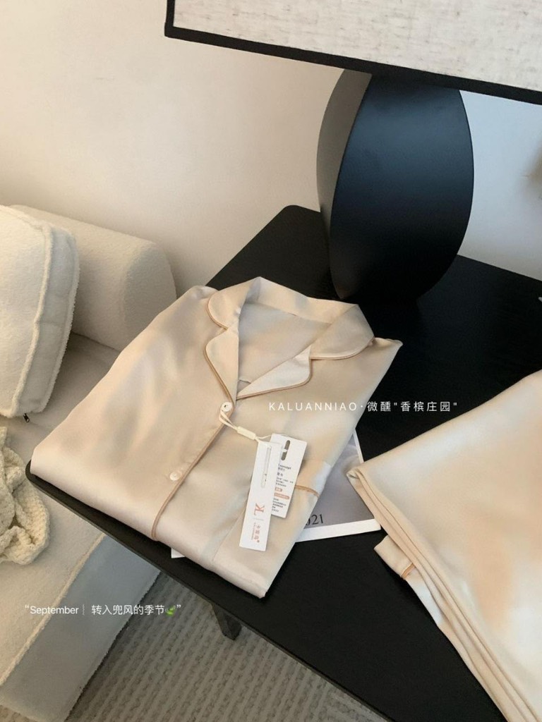 Bộ pijama lụa-R16.1011.24