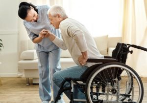 Một số dấu hiệu bị liệt, cách điều trị hết liệt bằng Đông Y