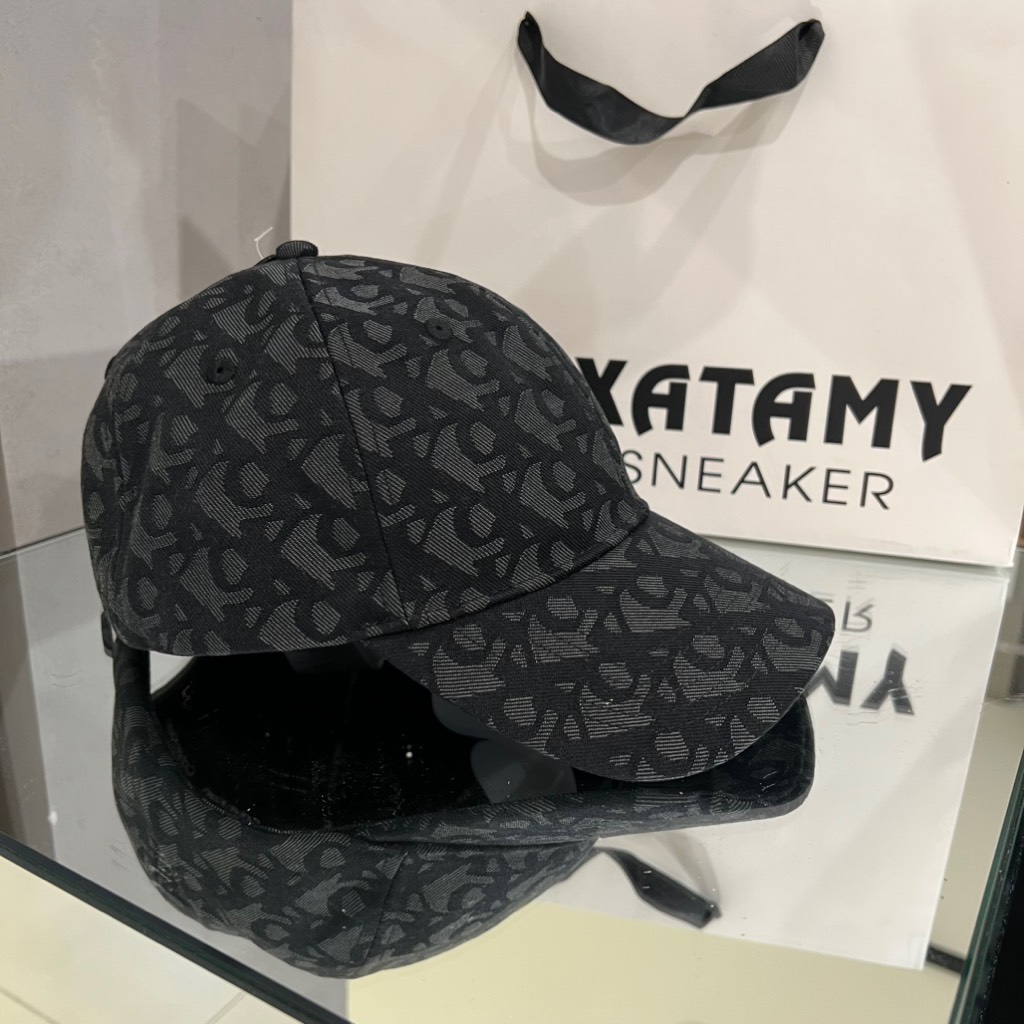 Nón Calvin Klein Logo Jacquard Baseball Cap Black 4G5066G 001