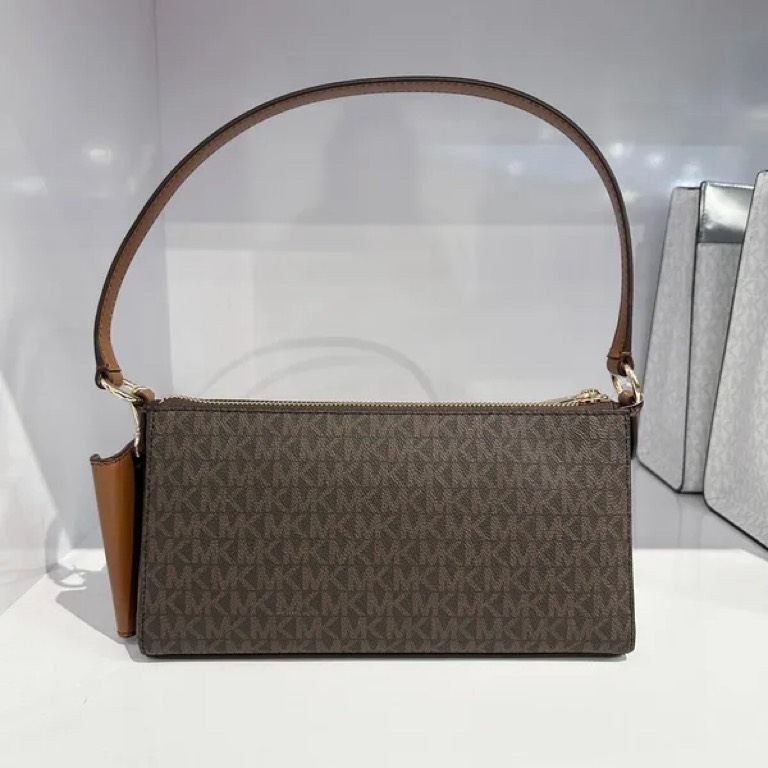 Túi Michael Kors Vincent Medium Signature Logo Pochette With Card Case Brown 35F4G2VC6B