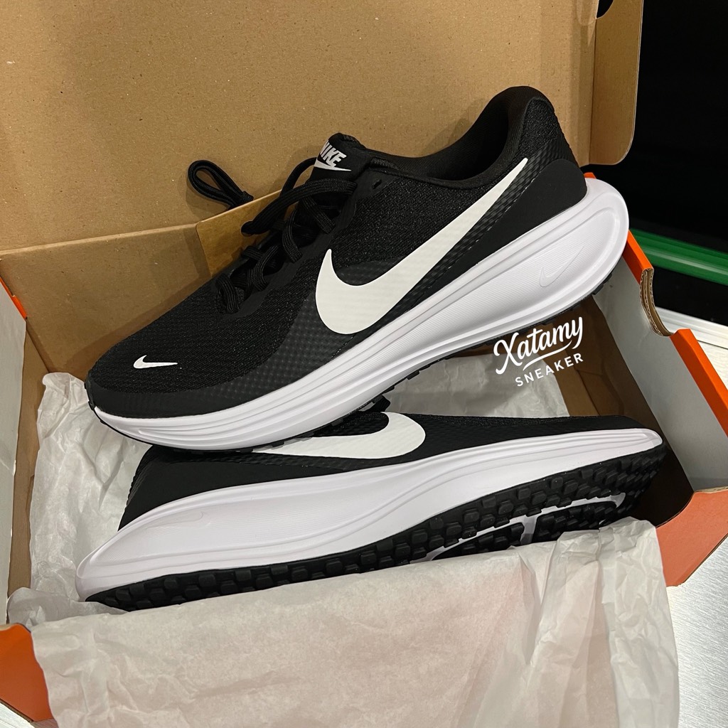 Nike Revolution 8 Black White HJ9198 003