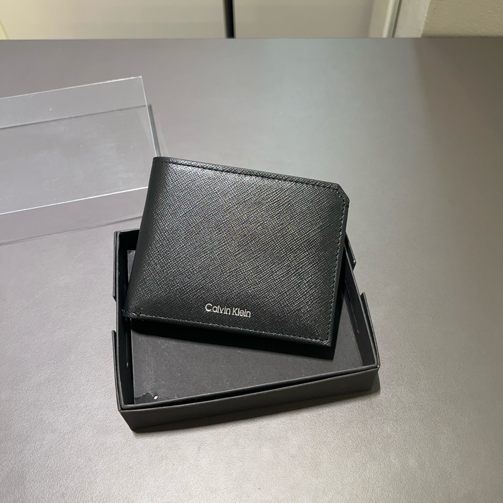 Ví Calvin Klein Saffiano Leather Card Case Bifold Wallet Black 40W0733 010