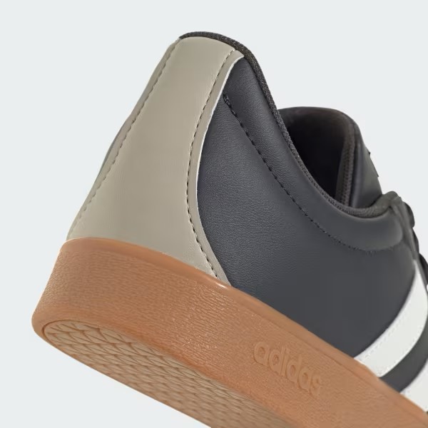 VL COURT Base Core Black JS4115