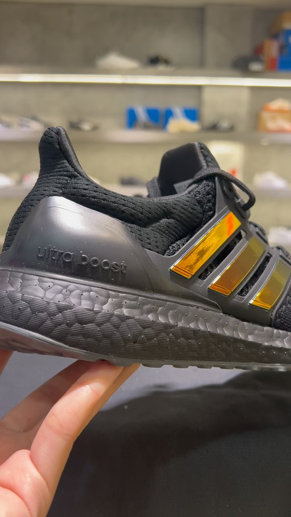 Ultraboost 1.0 Black Mirror JH6583